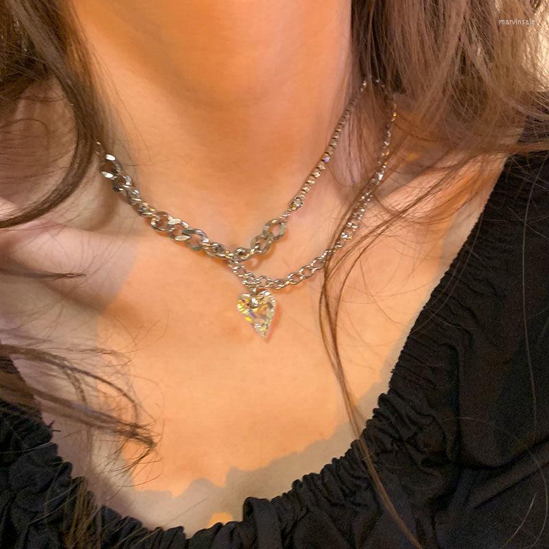 Choker Y2k Accessories Glass Love Heart Necklaces 2023 Cool Chains For Women Party Pendant Exquisite Clavicle Jewelry
Choker Y2k Accessories Glass Love Heart Necklaces 2023 Cool Chains For Women Party Pendant Exquisite Clavicle Jewelry