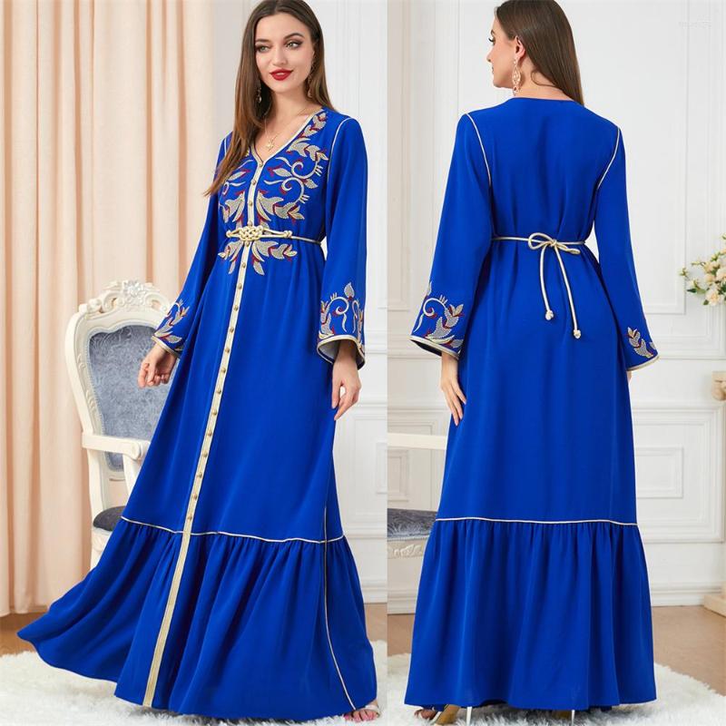Ethnic Clothing Muslim's Dresses Vintage Embroidery Lace Tape Belted Kaftan Women Elegant V-neck Long Sleeve Turkey Abaya Ramadan Ladies
Ethnic Clothing Muslim's Dresses Vintage Embroidery Lace Tape Belted Kaftan Women Elegant V-neck Long Sleeve Turkey Abaya Ramadan Ladies