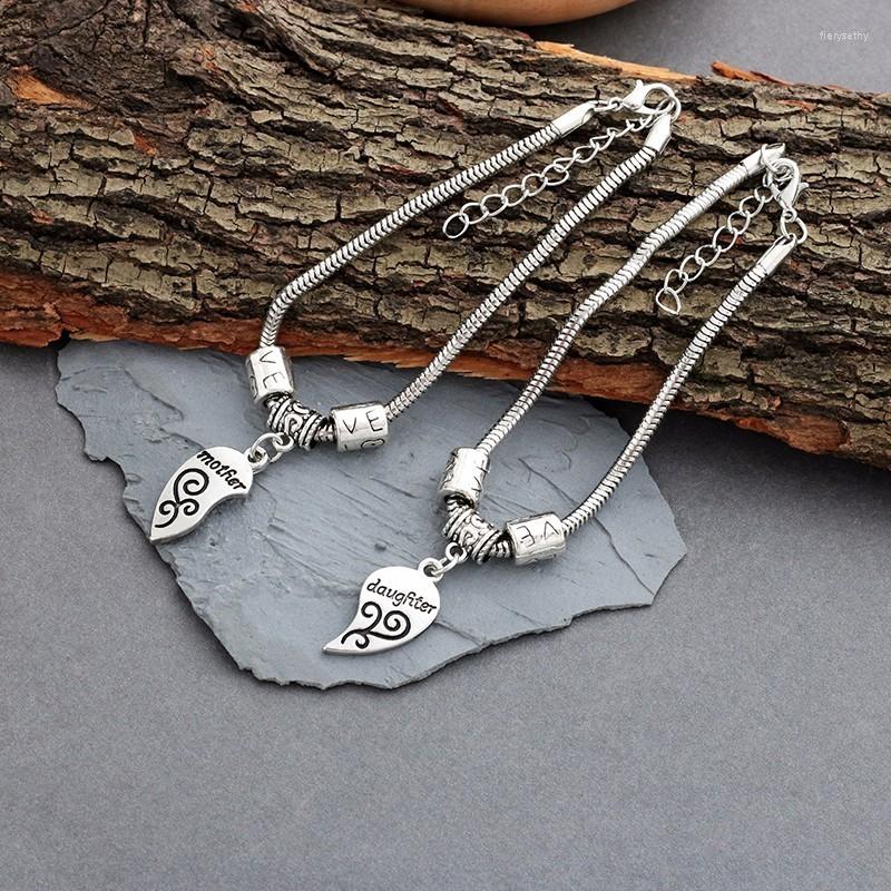 Charm Bracelets Classic Fashion Bracelet Broken Heart BBF Friendship Zinc Alloy Couple Accessories Men And Women Friends Memorial Gift
Charm Bracelets Classic Fashion Bracelet Broken Heart BBF Friendship Zinc Alloy Couple Accessories Men And Women Friends Memorial Gift
