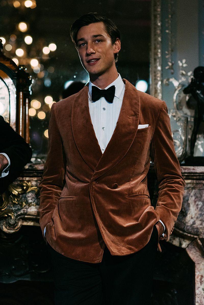 Men's Suits & Blazers Winter Velvet Jacket Male Suit Specially Design Latest Year Dinner Party Men Clothing Slim Fit Costume Custom Made, Black
Men's Suits & Blazers Winter Velvet Jacket Male Suit Specially Design Latest Year Dinner Party Men Clothing Slim Fit Costume Custom Made, Black