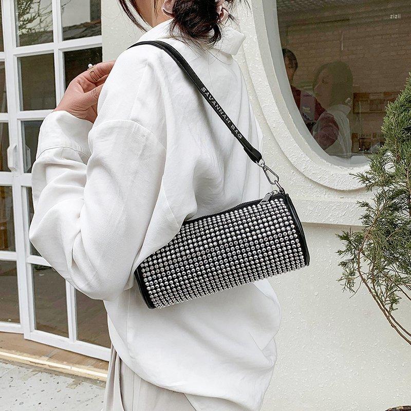 Evening Bags Summer Women 2023 Trendy Net Fashion Chain Pearl Bucket Design Messenger Bag Single Shoulder Bright Diamond, Black
Evening Bags Summer Women 2023 Trendy Net Fashion Chain Pearl Bucket Design Messenger Bag Single Shoulder Bright Diamond, Black