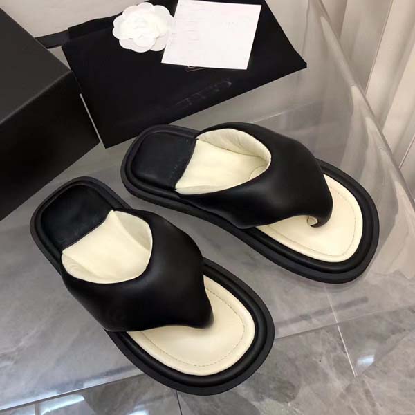 New Designer Women Sandals Womens Slides new style Calf leather quilted Fashion Platform Casual Shoes Summer Beach Slipper 35-41 With box, Fuchsia
New Designer Women Sandals Womens Slides new style Calf leather quilted Fashion Platform Casual Shoes Summer Beach Slipper 35-41 With box, Fuchsia