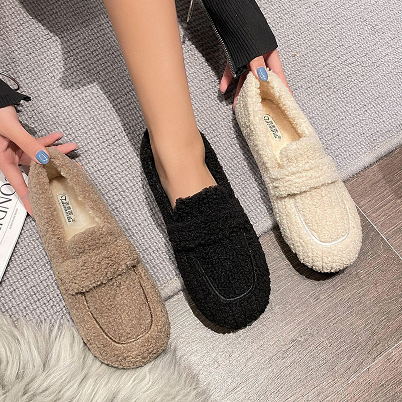

Dress Shoes Fashion Luxury Lambswool Loafers Moccasins Femme Winter Cotton Shoes Women Warm Plush Loafers Curly Furry Sheep Fur Flats 230227, Auburn