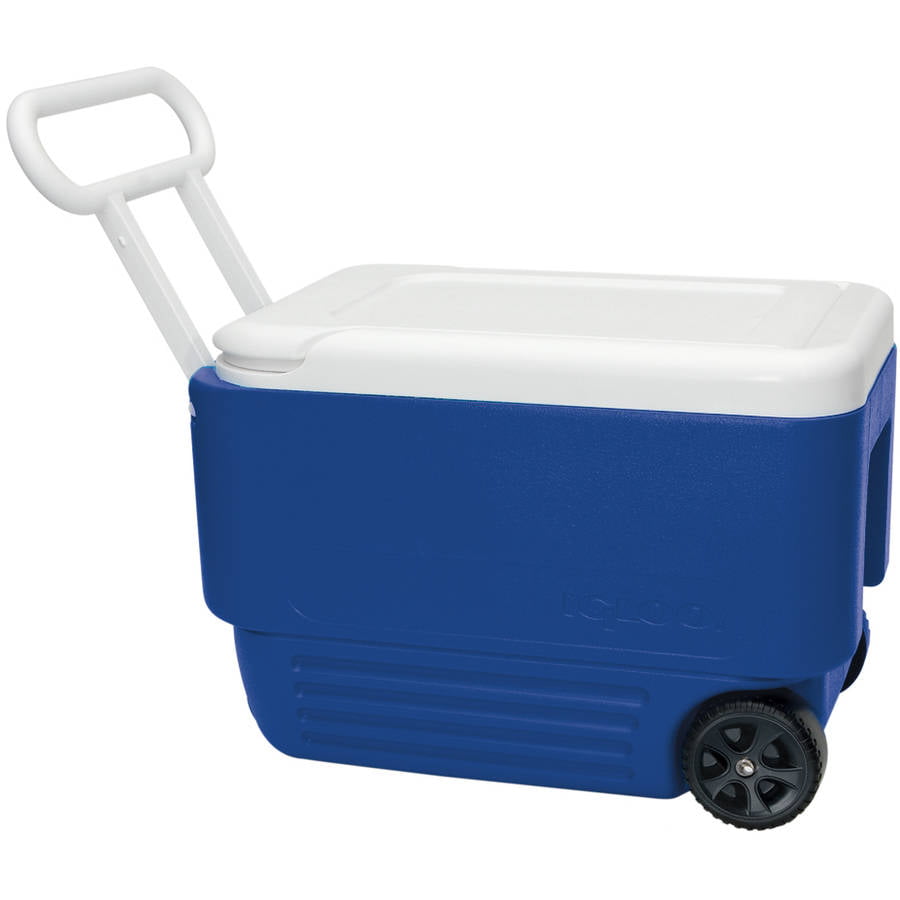 Igloo 38 Quart Wheelie Cool Cooler compass