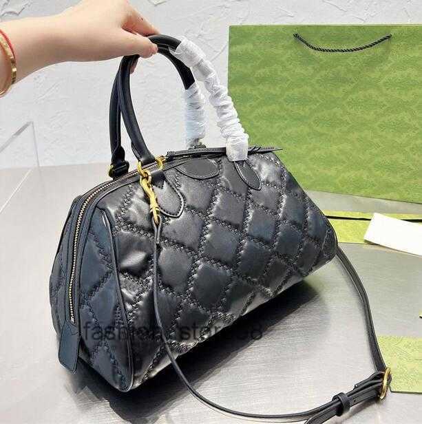 Duffel Bags 5A Boston Shoulder Bags Designer travel school bag backpack Spring in the City Sunrise Pastel Speedy Totes Bag Colorful Womens Handbag Collection Coate, 23
Duffel Bags 5A Boston Shoulder Bags Designer travel school bag backpack Spring in the City Sunrise Pastel Speedy Totes Bag Colorful Womens Handbag Collection Coate, 23