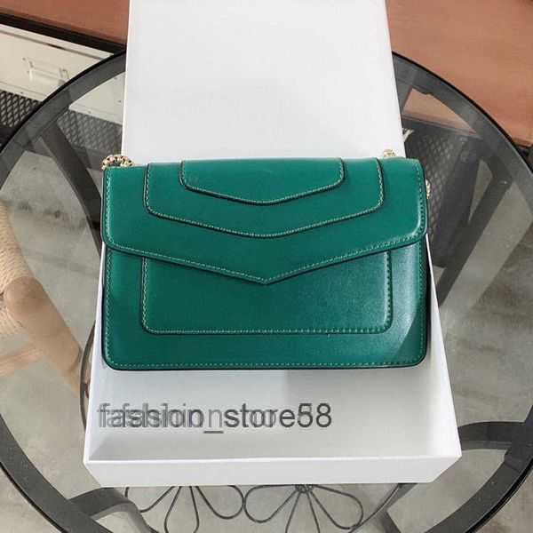 Evening Bags Baguette Shoulder Bags Designer Women Woven Handbag Luxury Leather Crobody Female Underarm Purses 2023 quality
Evening Bags Baguette Shoulder Bags Designer Women Woven Handbag Luxury Leather Crobody Female Underarm Purses 2023 quality