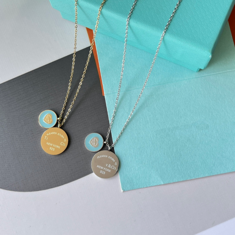 Brand Gold Necklace Luxury Designer Pearl Necklaces Pendant Choker 925 Sliver Love Chain Women Plated Stainless Steel Letter Jewelry Accessories Adjustable
Brand Gold Necklace Luxury Designer Pearl Necklaces Pendant Choker 925 Sliver Love Chain Women Plated Stainless Steel Letter Jewelry Accessories Adjustable