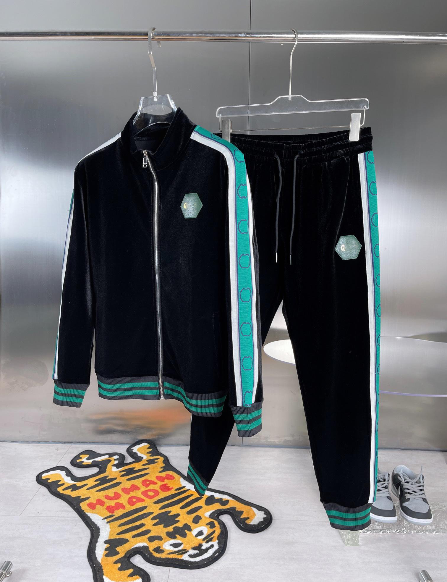 Polo Fashion Spring Autumn Men Tracksuits Sweatshirts Horse Embroidery Jogger Sporting Suites Men Sports Wear Set Asian size M-3XL ECMX, 14
Polo Fashion Spring Autumn Men Tracksuits Sweatshirts Horse Embroidery Jogger Sporting Suites Men Sports Wear Set Asian size M-3XL ECMX, 14