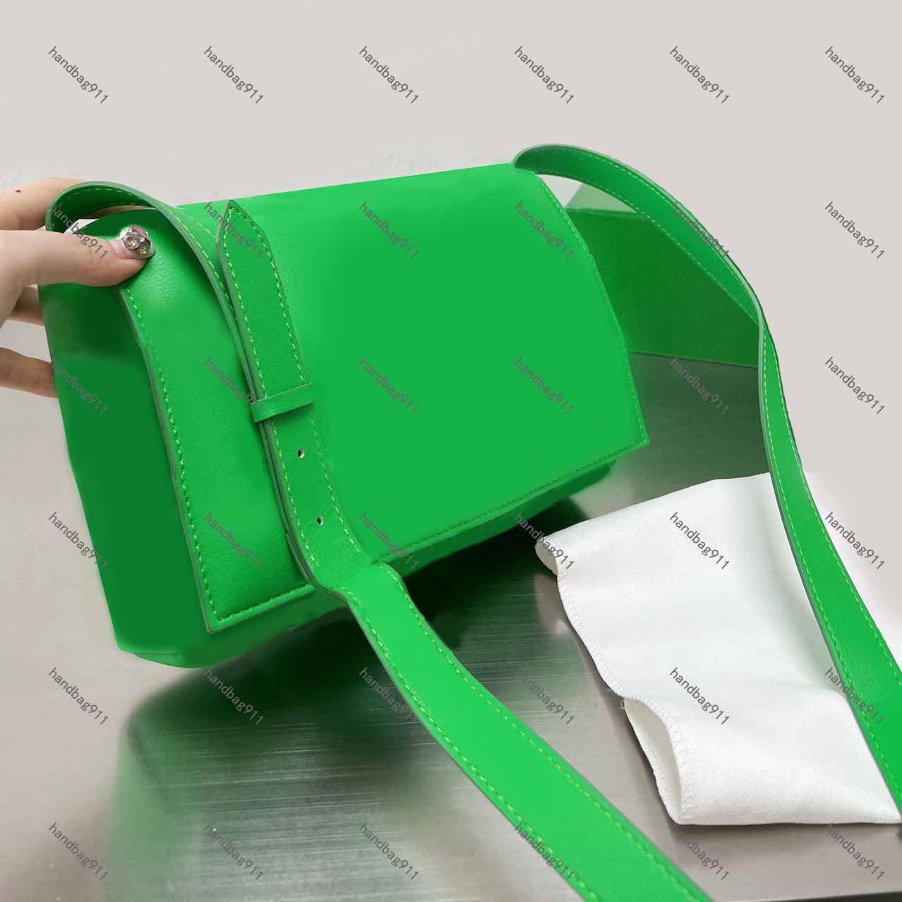 38 colors Designer Shoulder bag for women 2023 cowhide Messenger bag summer new trend Genuine Leather design leisure beach resort fashion all-purpose Crossbody bag
38 colors Designer Shoulder bag for women 2023 cowhide Messenger bag summer new trend Genuine Leather design leisure beach resort fashion all-purpose Crossbody bag