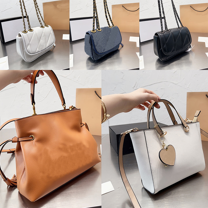 Evening Bags designer bags Shopping bag bucket bag the tote bag Leather Bag Handbag suitcase belt bag luxury bag
Evening Bags designer bags Shopping bag bucket bag the tote bag Leather Bag Handbag suitcase belt bag luxury bag