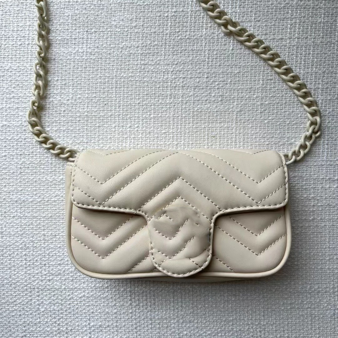 Classic New 2023 High Quality Shoulder Bags Totes Womens Handbags Women Handbag Crossbody Bag Purses Leather Clutch Fashion #8888, White
Classic New 2023 High Quality Shoulder Bags Totes Womens Handbags Women Handbag Crossbody Bag Purses Leather Clutch Fashion #8888, White