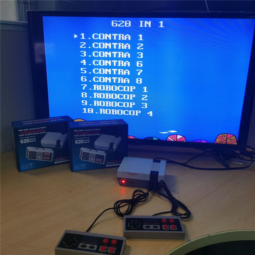 Mini TV Video Handheld Game Console 620 Nes Games player 8 Bit Entertainment System With Retail Box