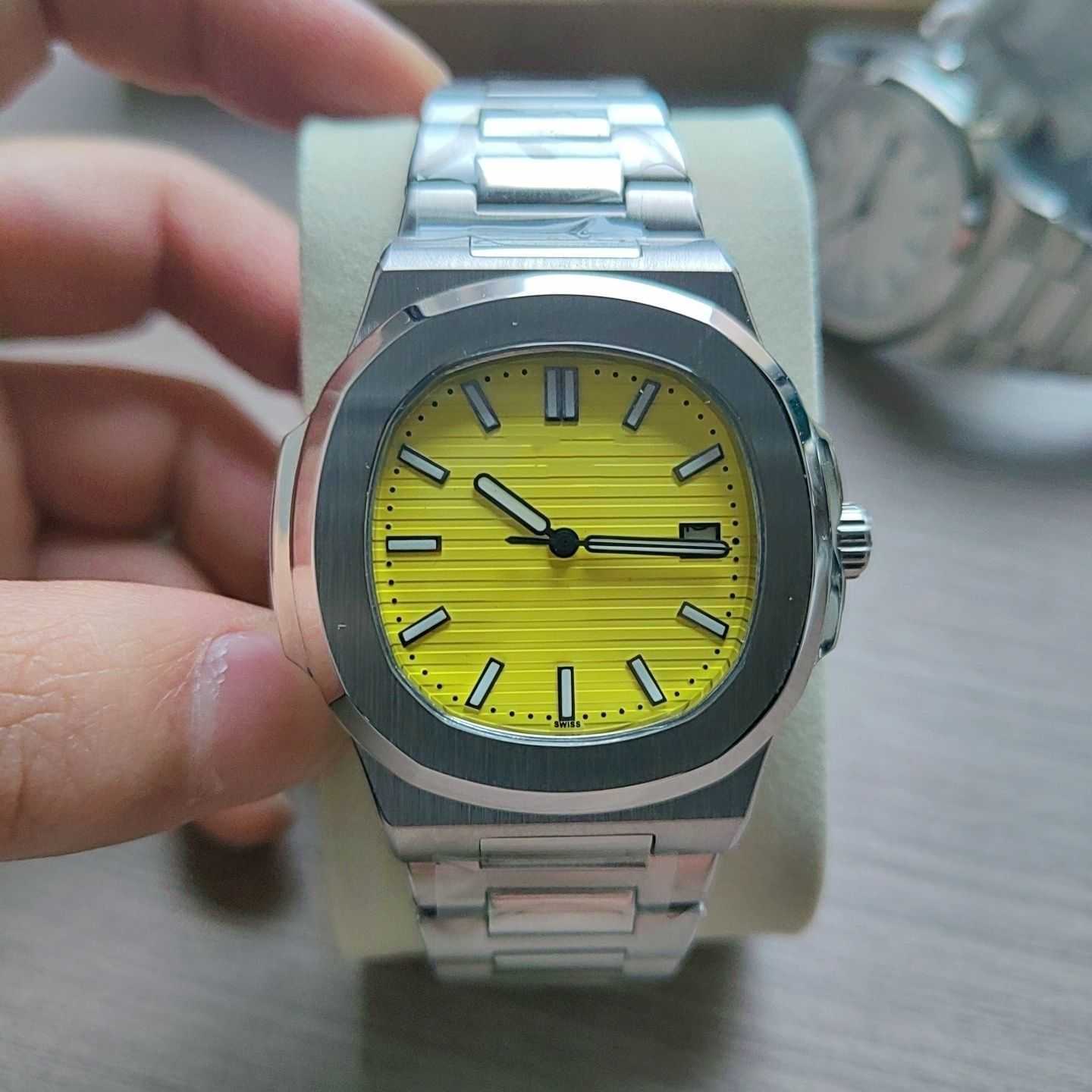 Luxury Watches 3k 40mm 3K pp5711 8.3mm SUPERCLONE PP watch ice blue white answer sports men's three-pin automatic mechanical high-end fashion 2EZL, Rose golden red
Luxury Watches 3k 40mm 3K pp5711 8.3mm SUPERCLONE PP watch ice blue white answer sports men's three-pin automatic mechanical high-end fashion 2EZL, Rose golden red