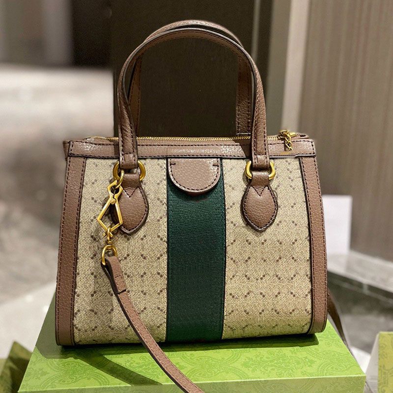 Handbags Shoulder bag Totes Shopping Bags Women Underarm Lady Commuter Large capacity Crossbody Handbag purse Super soft Fashion letters, With box
Handbags Shoulder bag Totes Shopping Bags Women Underarm Lady Commuter Large capacity Crossbody Handbag purse Super soft Fashion letters, With box