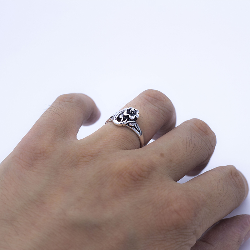 Band Rings 100Pcs Mix style Flower Elegant Alloy Vintage for women Jewelry Wholesale lots 230228