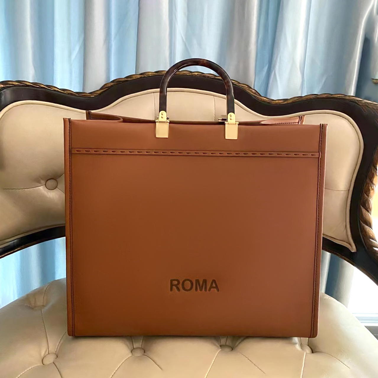 fend sunshine Shopping handbags fashion tote Bag basket Womens purses Shoulder straps Crossbody mens travel Genuine Leather Luxury Designer weekend Top quality, Black
fend sunshine Shopping handbags fashion tote Bag basket Womens purses Shoulder straps Crossbody mens travel Genuine Leather Luxury Designer weekend Top quality, Black