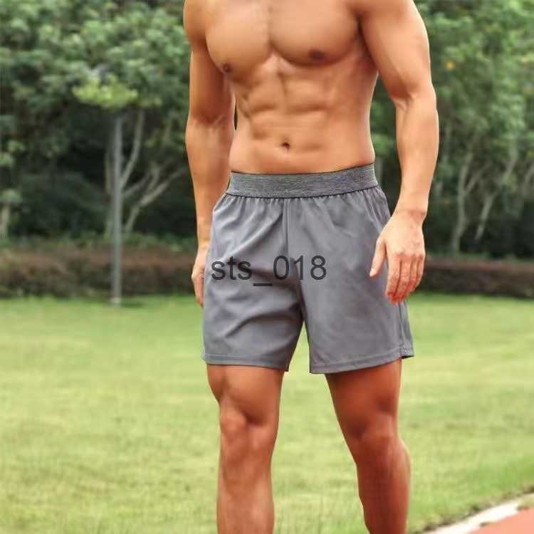 Yoga Outfit Men Yoga Sports Shorts Outdoor Fitness Quick Dry Shorts Solid Color Casual Running Quarter Pant T230228