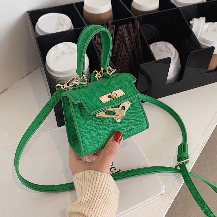 Mini small bag women's bag 2021 popular net red shoulder new trendy fashion Messenger bag all-match handbag
