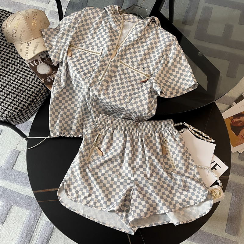 Womens Two Piece Pants Two Piece Sets Womens Outifits Summer Casual Sports Suit Women Plaid Hooded Short Sleeve TopsFashion Wide Leg Shorts Set 230228, Beige
Womens Two Piece Pants Two Piece Sets Womens Outifits Summer Casual Sports Suit Women Plaid Hooded Short Sleeve TopsFashion Wide Leg Shorts Set 230228, Beige