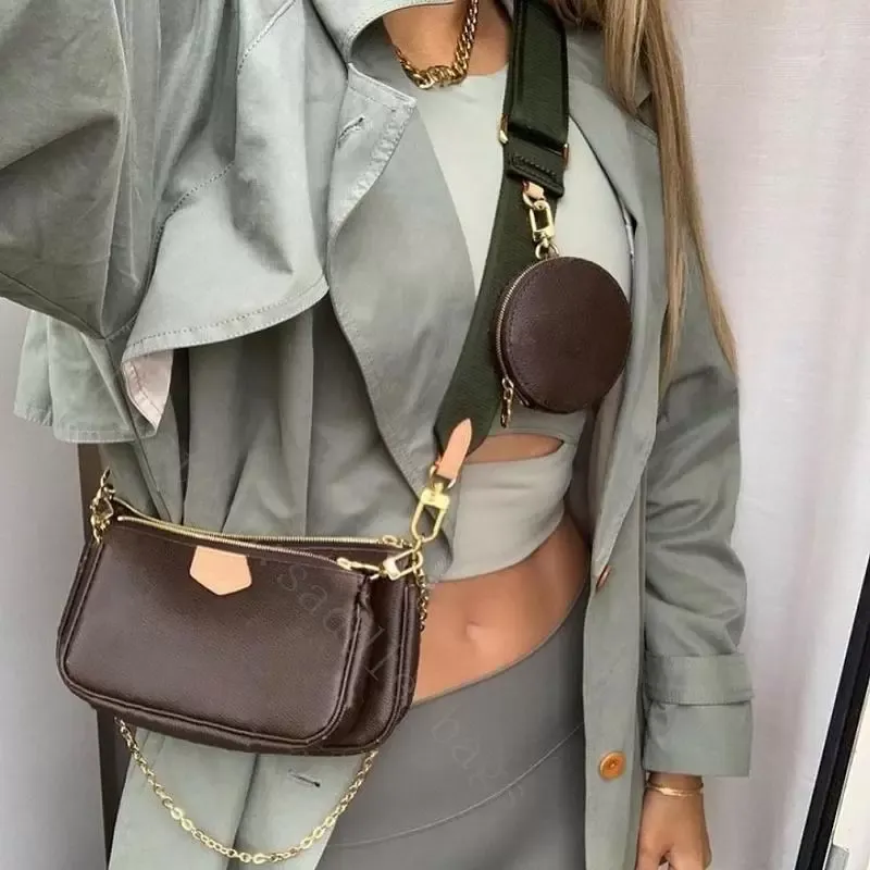 Multi Pochette Accessories Handbag Cross Body Shoulder Purse Three-piece M44840 Adjustable And Detachable Shoulder Straps 2023 New Handbags, Red
Multi Pochette Accessories Handbag Cross Body Shoulder Purse Three-piece M44840 Adjustable And Detachable Shoulder Straps 2023 New Handbags, Red