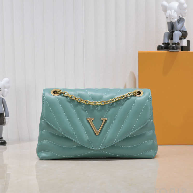 Totes Luxury Women Totes Designer Capacity Dual Zippers Leather Fashion Chain Wash bag Interior Zipper Pocket Shopping Bag Shoulder Bags 2023 top quality 23SS
Totes Luxury Women Totes Designer Capacity Dual Zippers Leather Fashion Chain Wash bag Interior Zipper Pocket Shopping Bag Shoulder Bags 2023 top quality 23SS