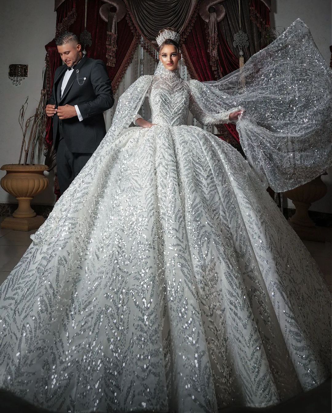 Wedding Ball Gown Dresses Long Sleeves High Neck Capes Sequins Appliques Beaded D Lace Ruffles Bridal Gowns Plus Size Custom Made Vestida De Novia S