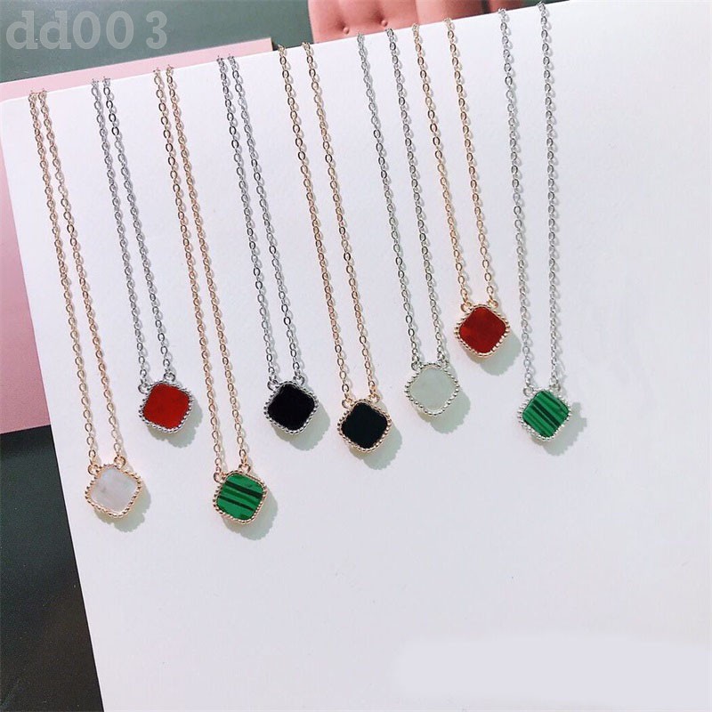 Metal mens love four leaf clover necklace for teen girls trendy tiktok aesthetic classical delicate plated gold pendant chain jewelry women necklaces ZB002 E23
Metal mens love four leaf clover necklace for teen girls trendy tiktok aesthetic classical delicate plated gold pendant chain jewelry women necklaces ZB002 E23
