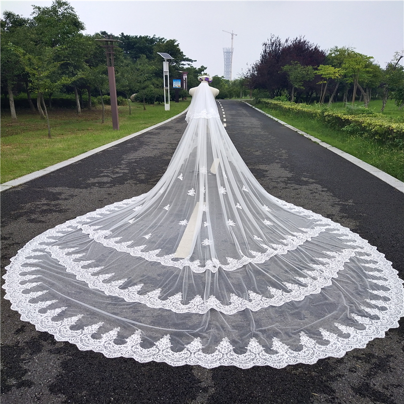 Real Photos 2 Layers Sequins Lace 5 Meters Cathedral Woodland Wedding Veils with Comb 5M Long White Ivory 2 T Bridal Veils
Real Photos 2 Layers Sequins Lace 5 Meters Cathedral Woodland Wedding Veils with Comb 5M Long White Ivory 2 T Bridal Veils