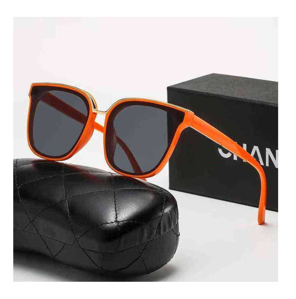 Designer Channel Sunglass Complete Gift Box Luxury Brand Trendy Men Womens Temperament Polarized Light Drive sand Sport Sunglasses
Designer Channel Sunglass Complete Gift Box Luxury Brand Trendy Men Womens Temperament Polarized Light Drive sand Sport Sunglasses