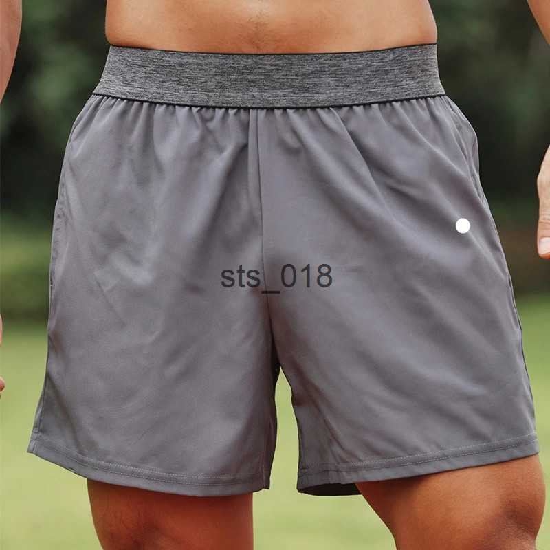 Yoga Outfit Men Yoga Sports Shorts Outdoor Fitness Quick Dry Shorts Solid Color Casual Running Quarter Pant T230228