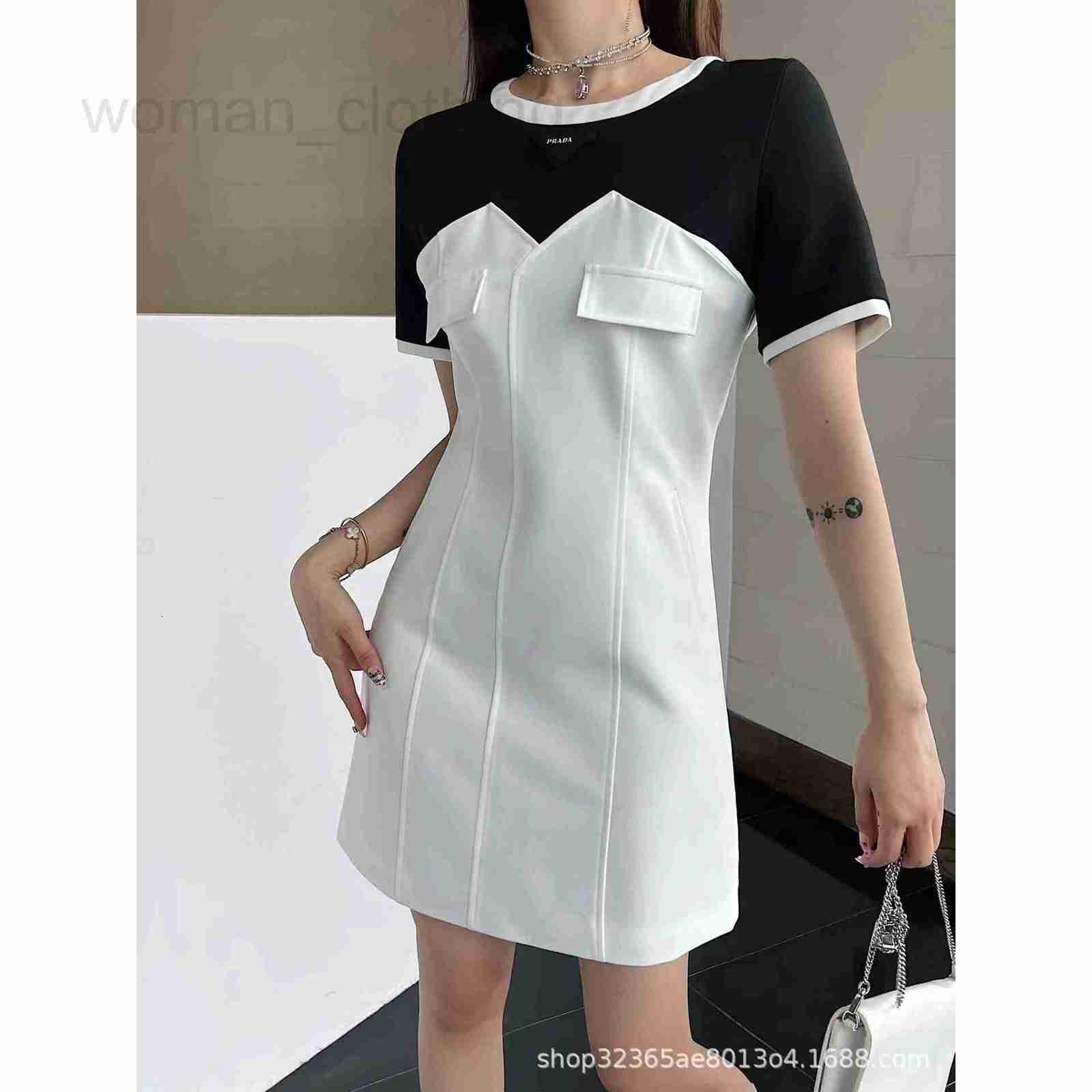 Skirts&Skorts Designer 23 Spring and summer new black white color contrast dress with triangle decoration on the chest slim gentle HGKG
Skirts&Skorts Designer 23 Spring and summer new black white color contrast dress with triangle decoration on the chest slim gentle HGKG