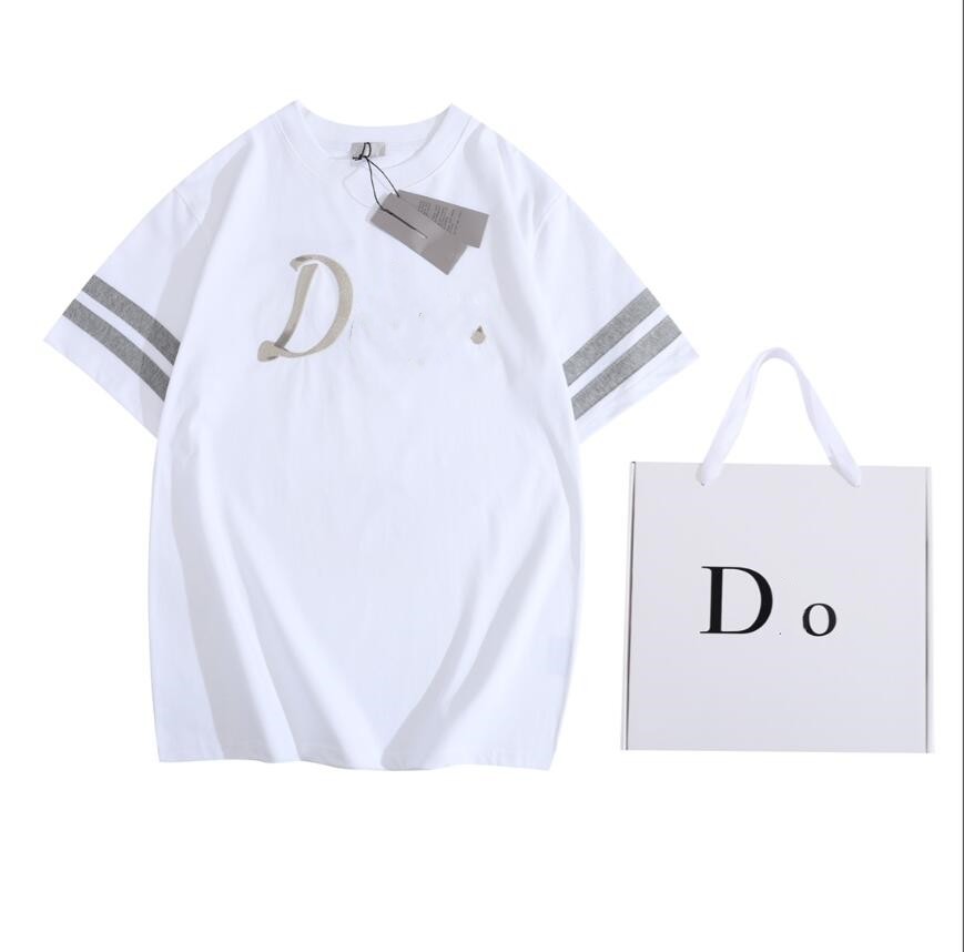 Designer T shirt Summer short Sleeve waves Tee Men Women Lovers luxury T-shirts Fashion senior Pure cotton high quality Top large size S -3XL
Designer T shirt Summer short Sleeve waves Tee Men Women Lovers luxury T-shirts Fashion senior Pure cotton high quality Top large size S -3XL