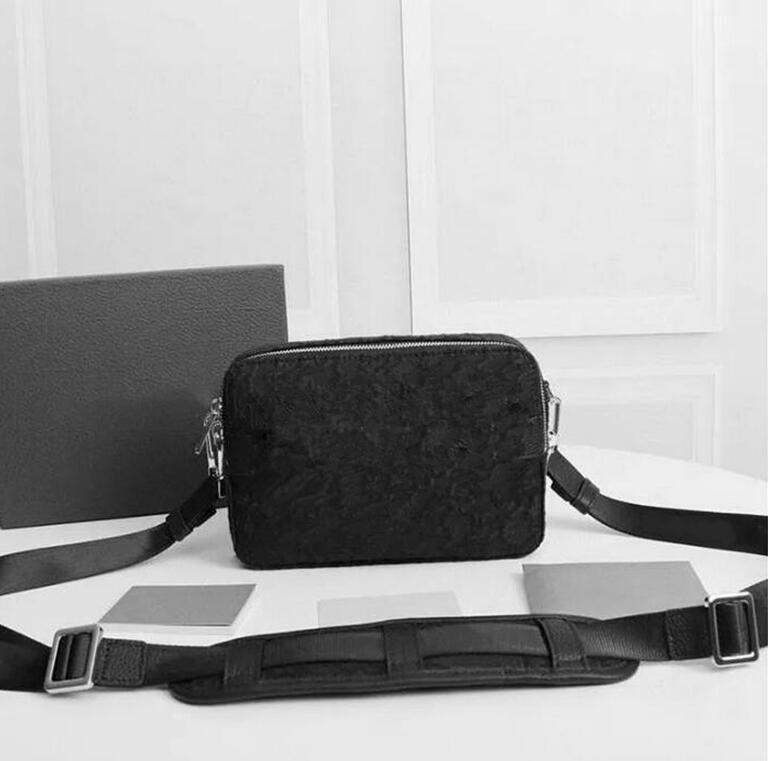 ASD Homme camera messenger bag with original box shoulder bags wallet crossbody handbag designer bags coin purse, Blue round pull lock
ASD Homme camera messenger bag with original box shoulder bags wallet crossbody handbag designer bags coin purse, Blue round pull lock