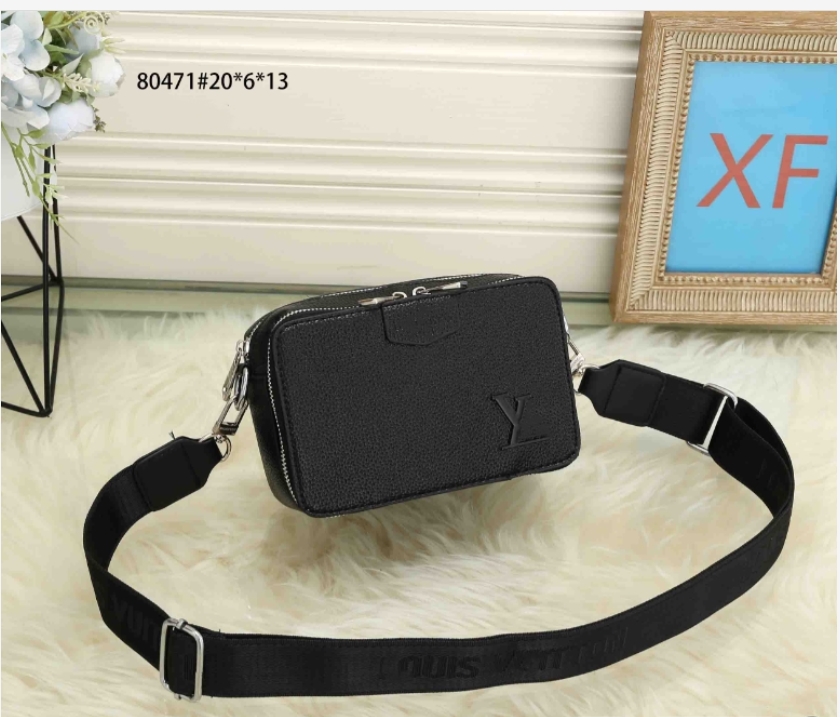 Fashion Designer Woman Bag New Women Men Shoulder bag Handbag plaid briefcase Leather Men Messenger Bags Purse Crossbody bag Tote Designer Handbag wallet, Black letter
Fashion Designer Woman Bag New Women Men Shoulder bag Handbag plaid briefcase Leather Men Messenger Bags Purse Crossbody bag Tote Designer Handbag wallet, Black letter