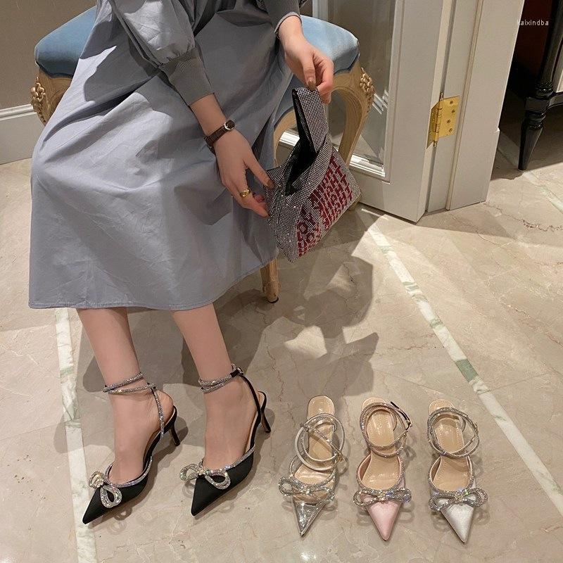 Sandals Attractive Pointed Toe Women Shoes Buckle Strap Rhinestone Bow Stiletto Mid-heels Soft Summer, Black
Sandals Attractive Pointed Toe Women Shoes Buckle Strap Rhinestone Bow Stiletto Mid-heels Soft Summer, Black