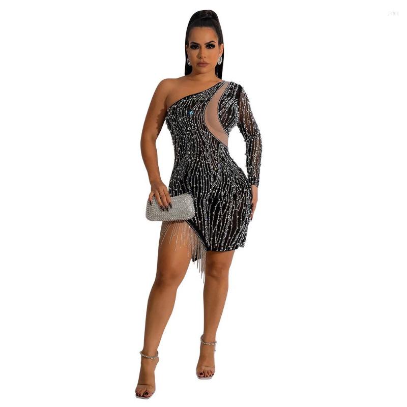 Casual Dresses 2023 Women Ladies Fashion Temperament Sexy One Shoulder Style Bright Drill Slit Bag Buttock Dress