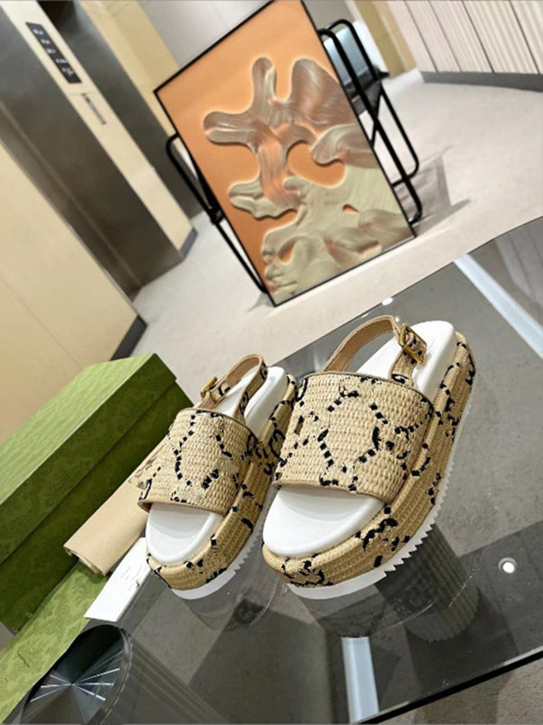 Designer High quality 60mm Heel Sandals Sandal Womens for Slippers Slide Flip Flops Luxury Flat Thick Bottom Embroidery Printed Rubber Dress Shoes platform slipper, Green
Designer High quality 60mm Heel Sandals Sandal Womens for Slippers Slide Flip Flops Luxury Flat Thick Bottom Embroidery Printed Rubber Dress Shoes platform slipper, Green