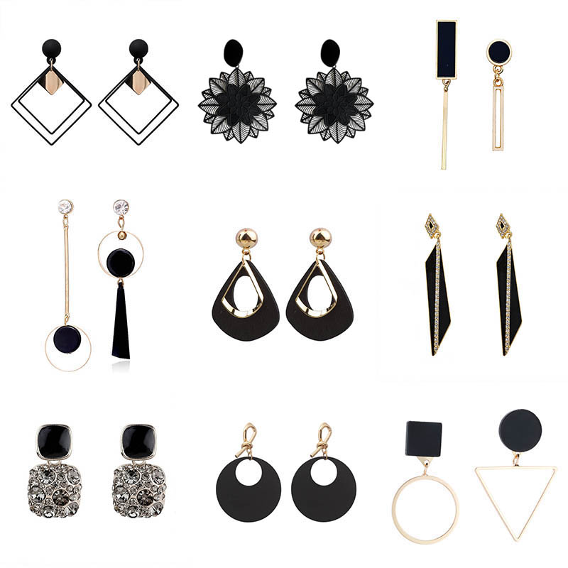 Black Hanging Long Earrings for Women Triangle Square Statement Drop Earrings boucle oreille femme Fashion Jewelry
Black Hanging Long Earrings for Women Triangle Square Statement Drop Earrings boucle oreille femme Fashion Jewelry