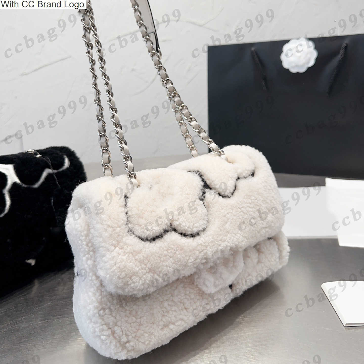 CC Brand Cross Body 22F/W Wooled Lambs Flower Designer Bags Fur Black White Contrast Silver Metal Chain Shoulder Strap Large Capacity Handbags French Luxuries C, Box
CC Brand Cross Body 22F/W Wooled Lambs Flower Designer Bags Fur Black White Contrast Silver Metal Chain Shoulder Strap Large Capacity Handbags French Luxuries C, Box