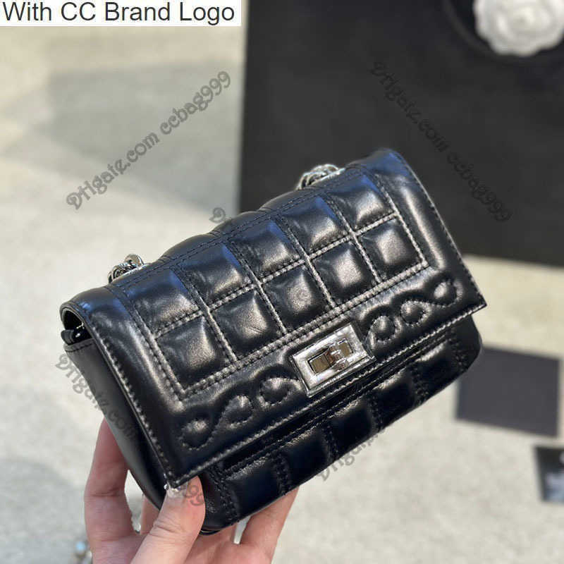 CC Brand Shoulder Bags Flap 2.55 French Designer Shoulder Bags Black Genuine Leather Check Luxury Crossbody Pouches Vintage Silver Metal Hardware Luck Multi Pat, Black 18cm
CC Brand Shoulder Bags Flap 2.55 French Designer Shoulder Bags Black Genuine Leather Check Luxury Crossbody Pouches Vintage Silver Metal Hardware Luck Multi Pat, Black 18cm