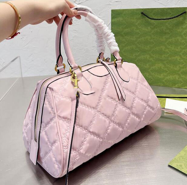 Luxury designer Diaper Bags Waterproof Mummy Diapers Bag infant baby Zipper Brown Plaid Print Sale Backpack Messenger Nappy Stackers Tote Inner
Luxury designer Diaper Bags Waterproof Mummy Diapers Bag infant baby Zipper Brown Plaid Print Sale Backpack Messenger Nappy Stackers Tote Inner