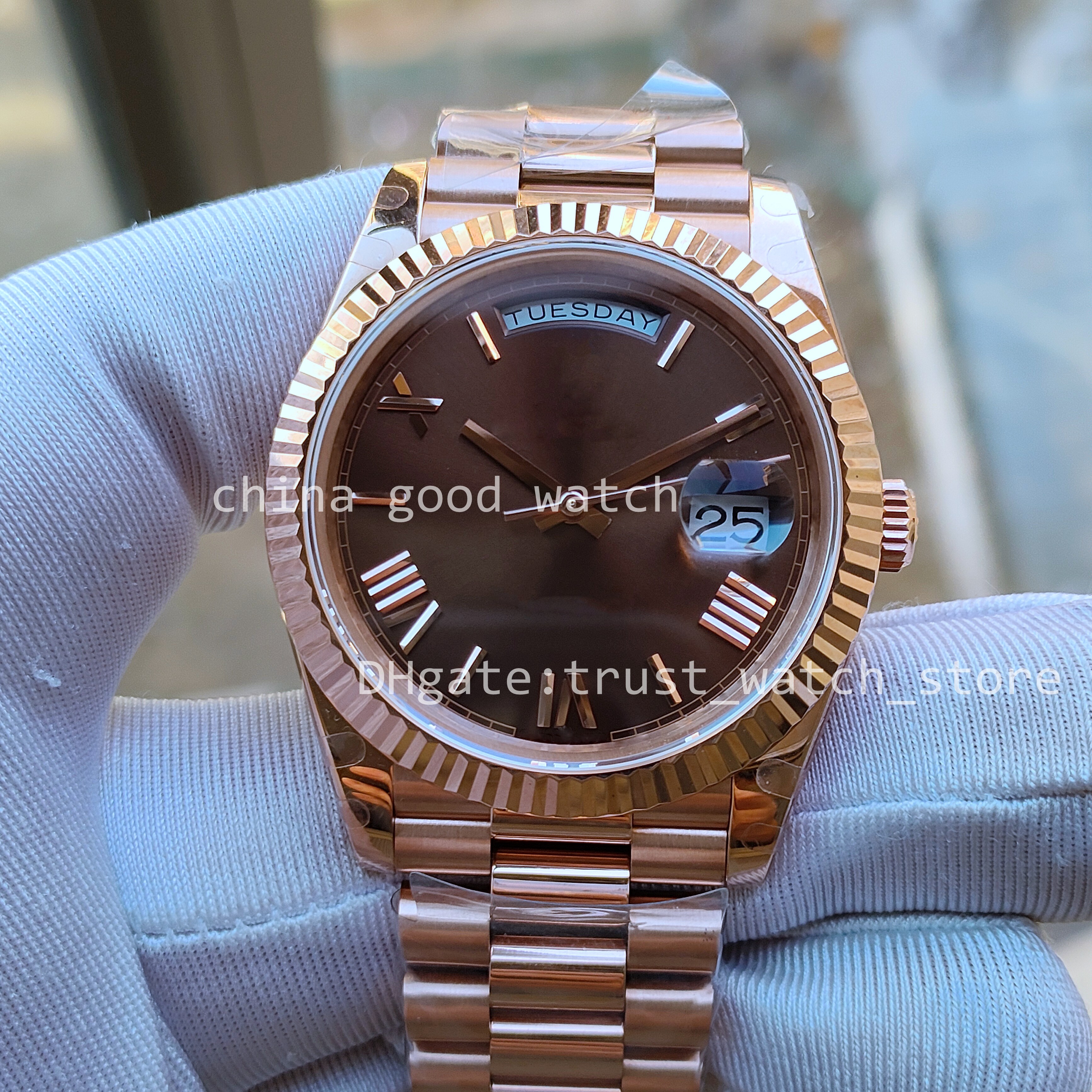 Menes Watch BP Factory 40mm Automatic Movement Roes Gold Chocolate Rome Dial Date Men 904L Steel Strap Bpf Sapphire Waterproof Luminous Wristwatches Original Box
Menes Watch BP Factory 40mm Automatic Movement Roes Gold Chocolate Rome Dial Date Men 904L Steel Strap Bpf Sapphire Waterproof Luminous Wristwatches Original Box