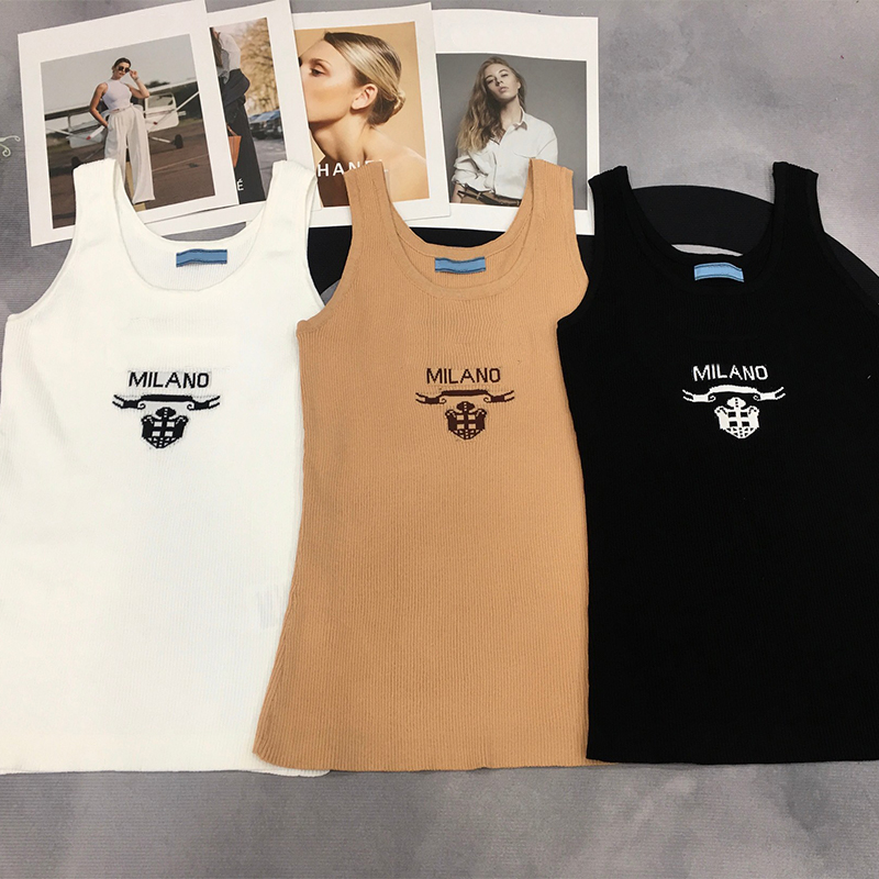 Designer Sleeveless Sweater Women Solid Color Base Knitted Tshirt Classic Leisure Summer Round Neck Slim Knitwear Jumper, White
Designer Sleeveless Sweater Women Solid Color Base Knitted Tshirt Classic Leisure Summer Round Neck Slim Knitwear Jumper, White