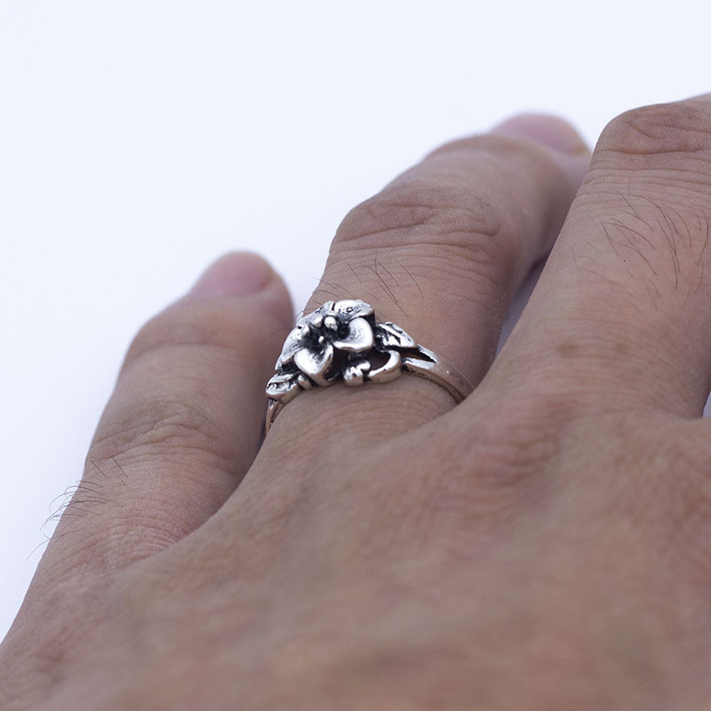 Band Rings 100Pcs Mix style Flower Elegant Alloy Vintage for women Jewelry Wholesale lots 230228