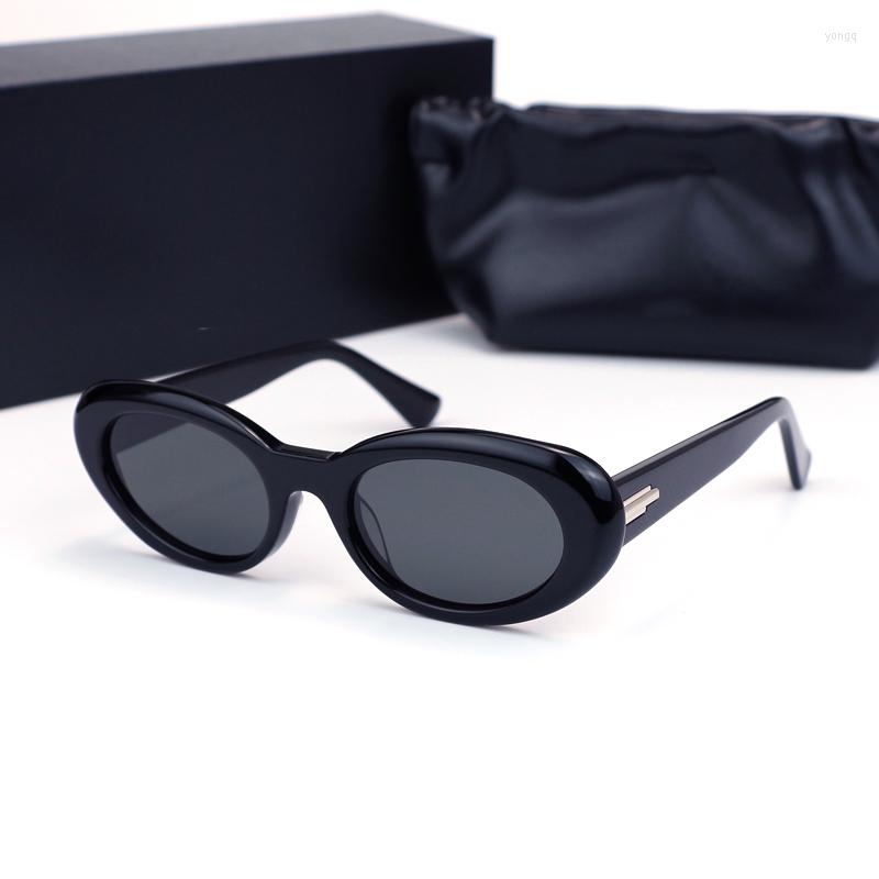 Sunglasses Trending Retro Oval Small Frame Women/Men Jelly Color Gothic Glasses UV400 Streetwear Eyewear
Sunglasses Trending Retro Oval Small Frame Women/Men Jelly Color Gothic Glasses UV400 Streetwear Eyewear