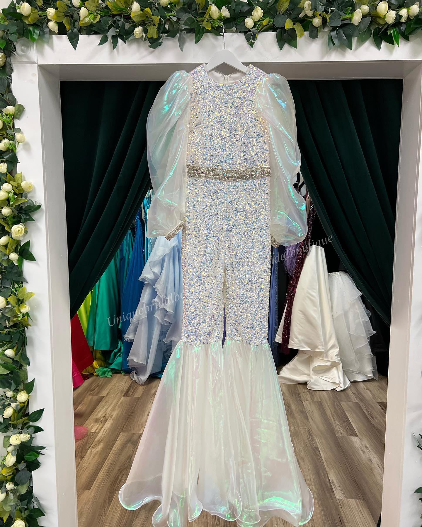Aqua Girl Pageant Dress Jumpsuit 2023 Iridescent Organza Sequin Puff Sleeves Flared Pants Little Kid Birthday Formal Party Gown Fun Fashion Runway Tod