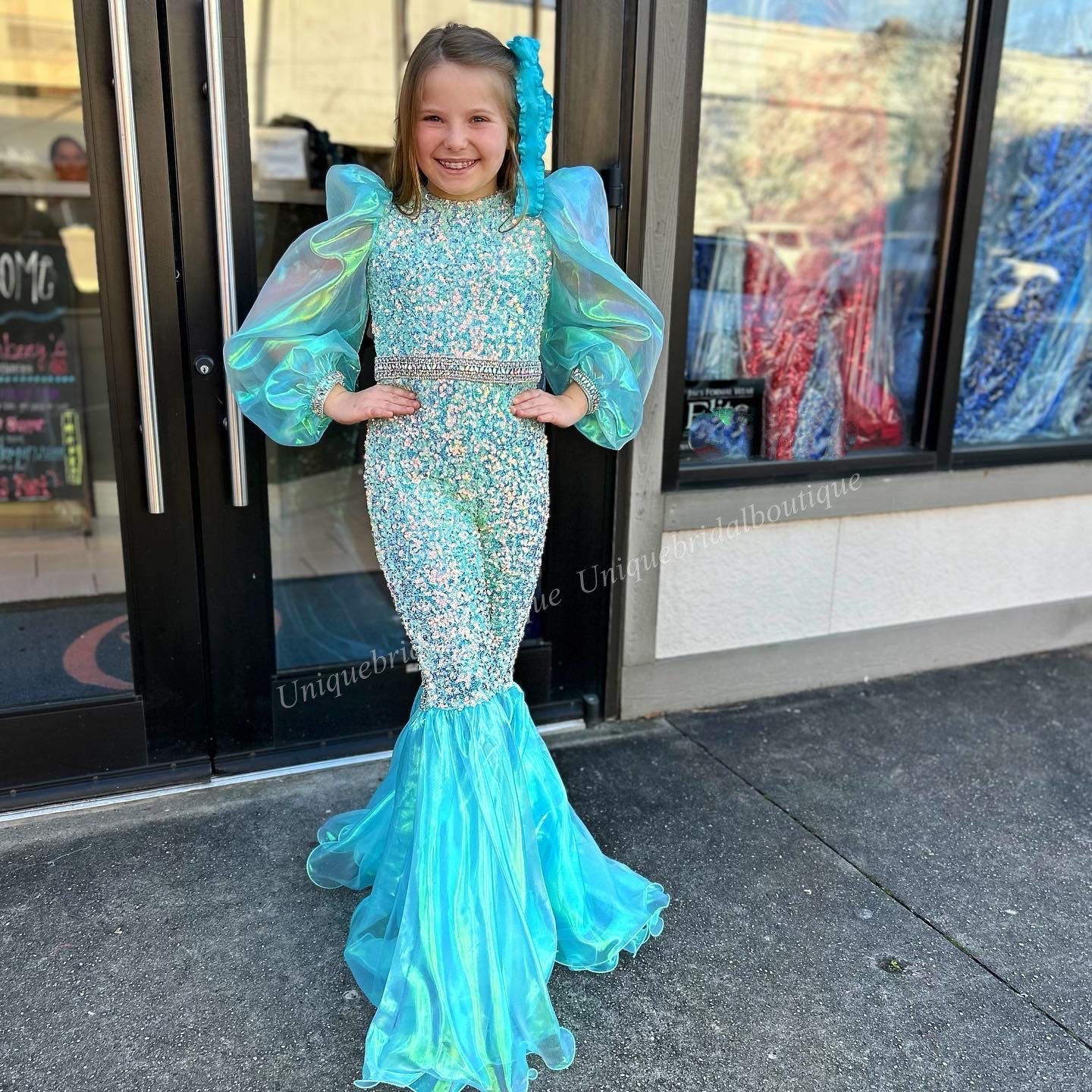 Aqua Girl Pageant Dress Jumpsuit 2023 Iridescent Organza Sequin Puff Sleeves Flared Pants Little Kid Birthday Formal Party Gown Fun Fashion Runway Tod