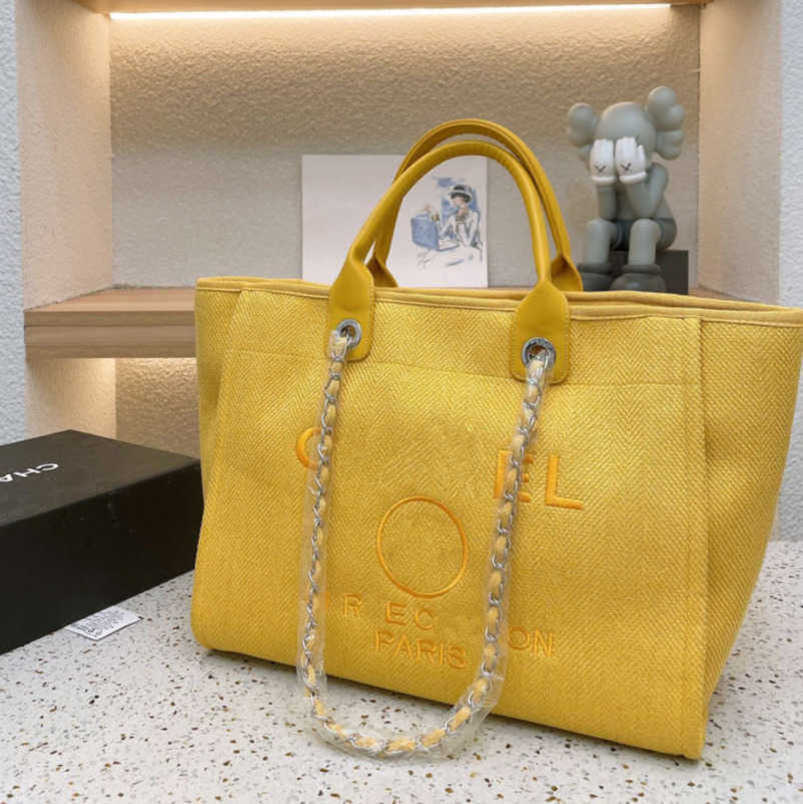 Women's CH Luxury Fashion Hand Bags Embroidered Brand Handbag Female Pearl Beach Bag Big Shopping Small Backpacks Canvas Chain Backpack Evening Handbags Oqhq
Women's CH Luxury Fashion Hand Bags Embroidered Brand Handbag Female Pearl Beach Bag Big Shopping Small Backpacks Canvas Chain Backpack Evening Handbags Oqhq