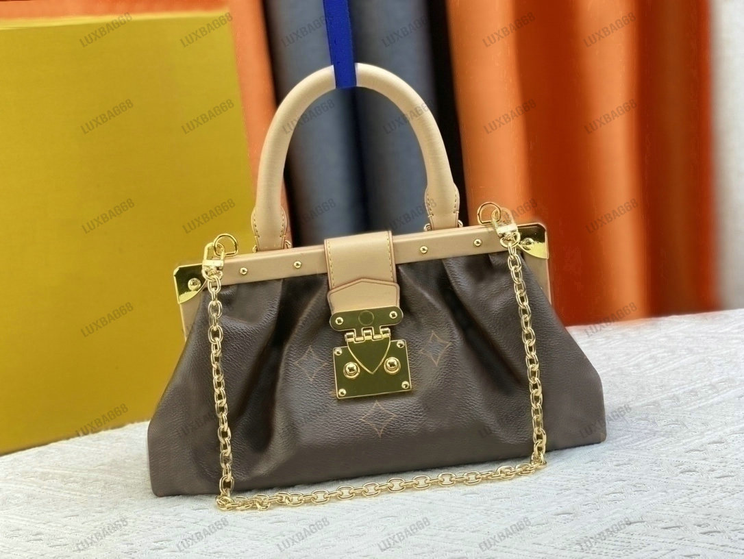 23SS Womens Designer Monograms Clutch Handbags S-lock Bag Riveted Clasp Rolled-leather Top handle Bags With Retractable Rotating Chain Mounts Luxurys Clutchs, #03
23SS Womens Designer Monograms Clutch Handbags S-lock Bag Riveted Clasp Rolled-leather Top handle Bags With Retractable Rotating Chain Mounts Luxurys Clutchs, #03