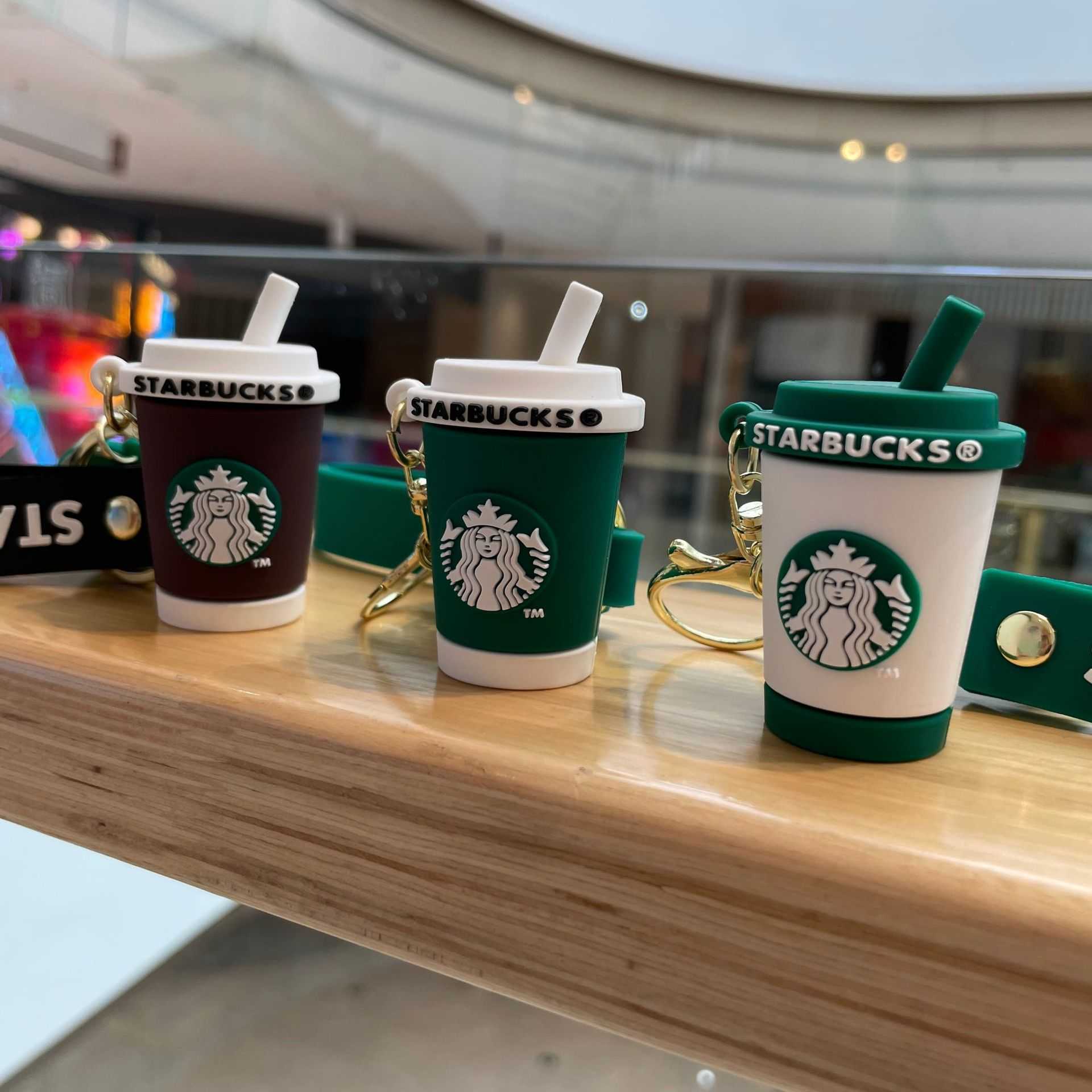 Starbucks Milk Tea Cup Keychain Cartoon 3D Doll Car Keychain Pendant Baby Catcher Gift
Starbucks Milk Tea Cup Keychain Cartoon 3D Doll Car Keychain Pendant Baby Catcher Gift